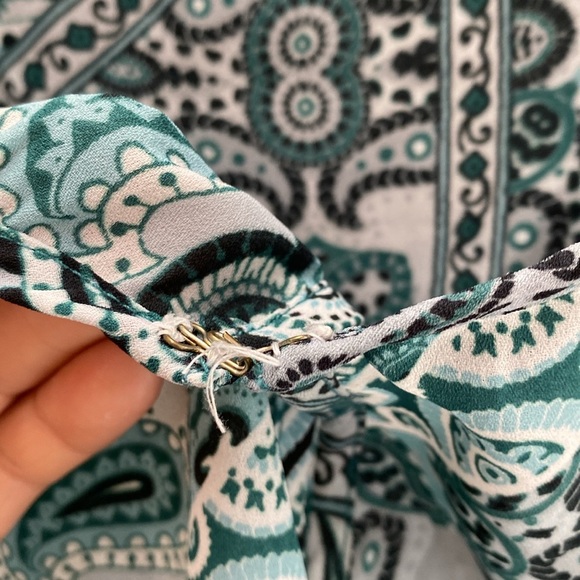 Zac & Rachel Women Blouse - Picture 5 of 8